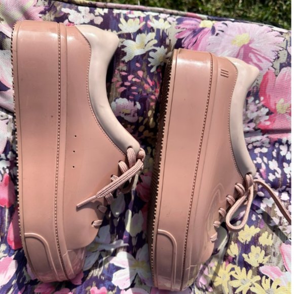 Melissa Pink Platform Jelly Sneakers 8 - Picture 7 of 11